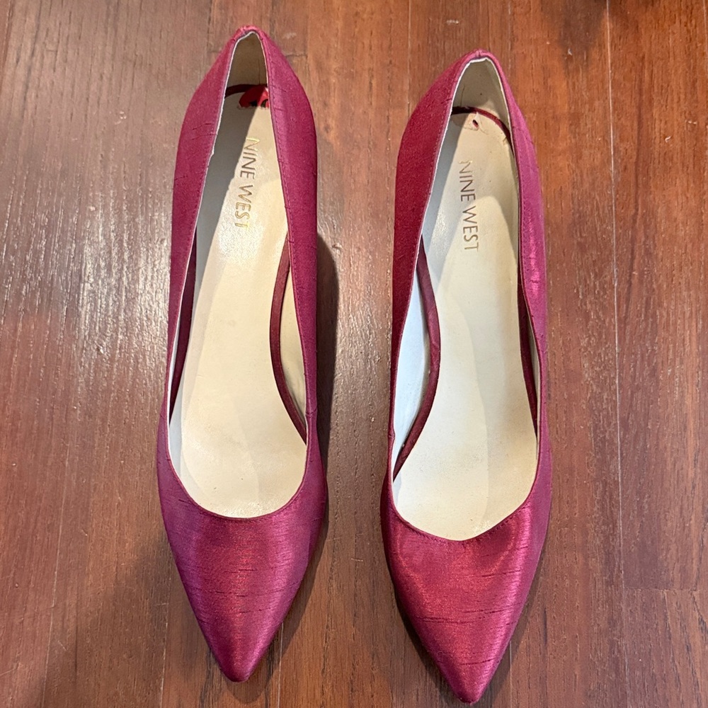 Nine West Women's Burgundy Heels